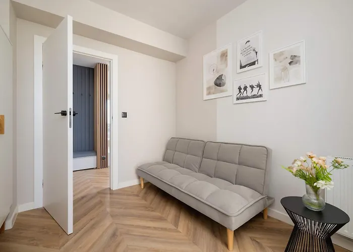 דירה Air Conditioned In With Parking And Desk By Renters
